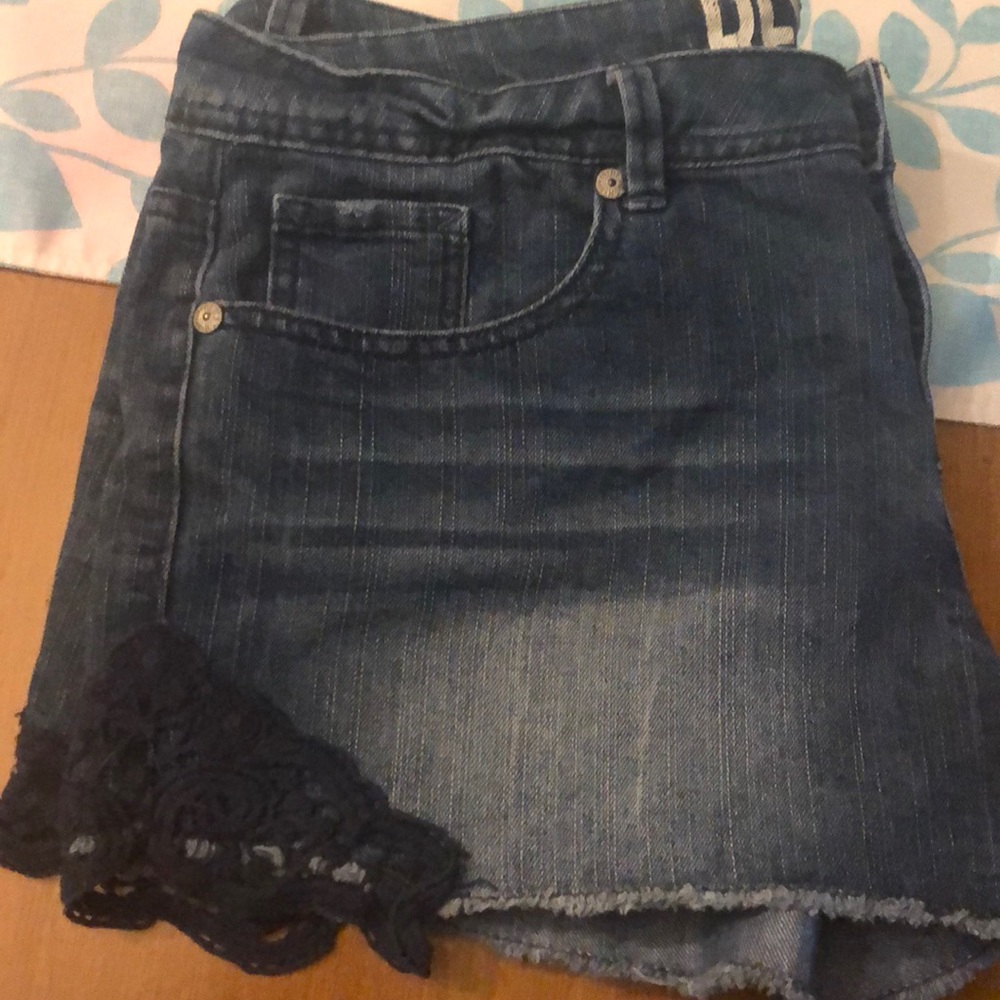 Rewash jean booty shorts - Picture 2 of 3